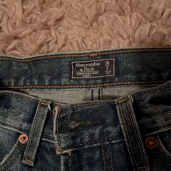 Abercrombie & fitch denim shorts - Picture 3 of 3